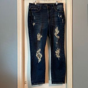Judy Blue Distressed Boyfriend Fit Jeans